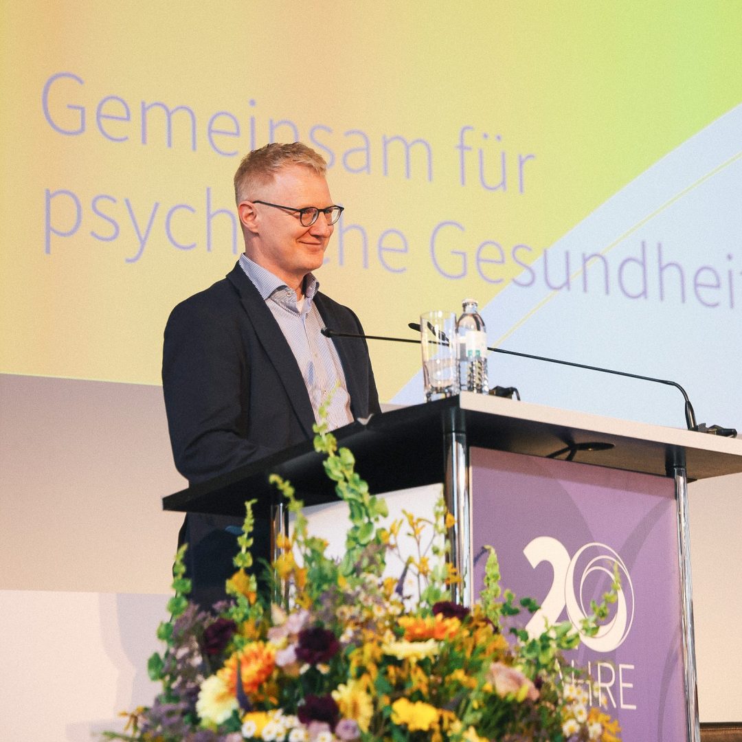 seelischegesundheit 20jahre juliazoooi 7163 aspect ratio 1400 1400