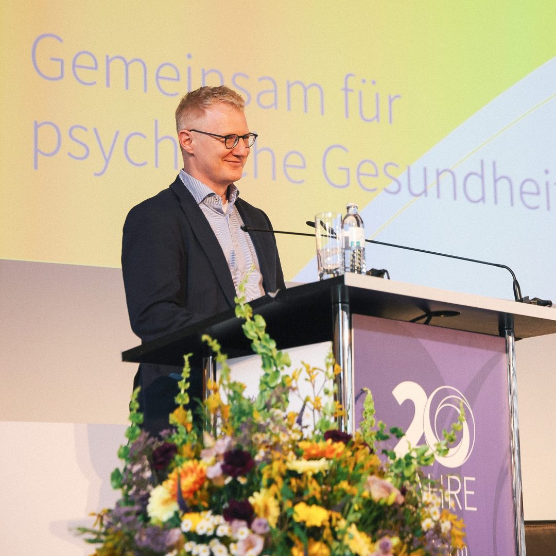 seelischegesundheit 20jahre juliazoooi 7163 aspect ratio 1400 1400