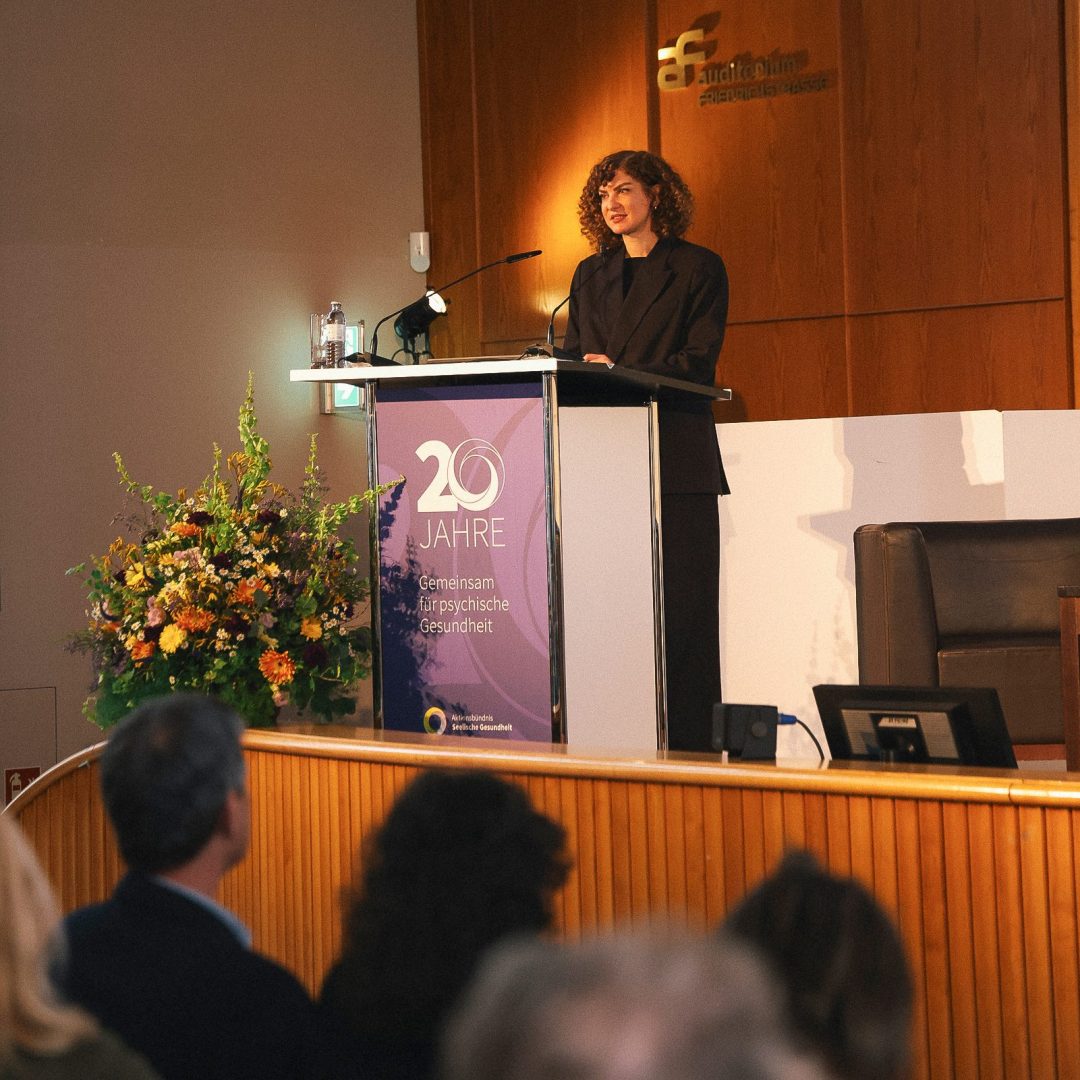 seelischegesundheit 20jahre juliazoooi 7264 aspect ratio 1400 1400